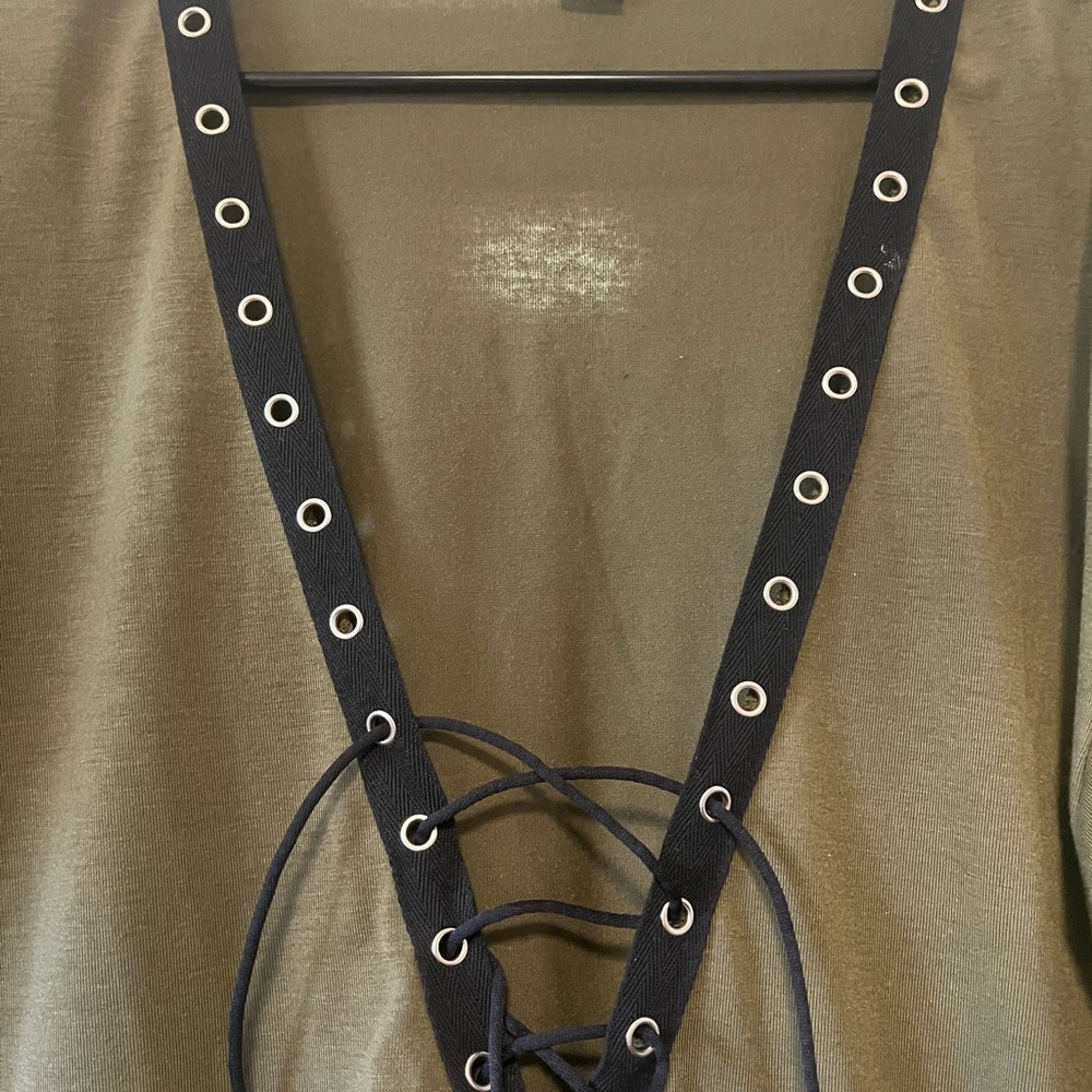 Dress - Picture 2 of 5